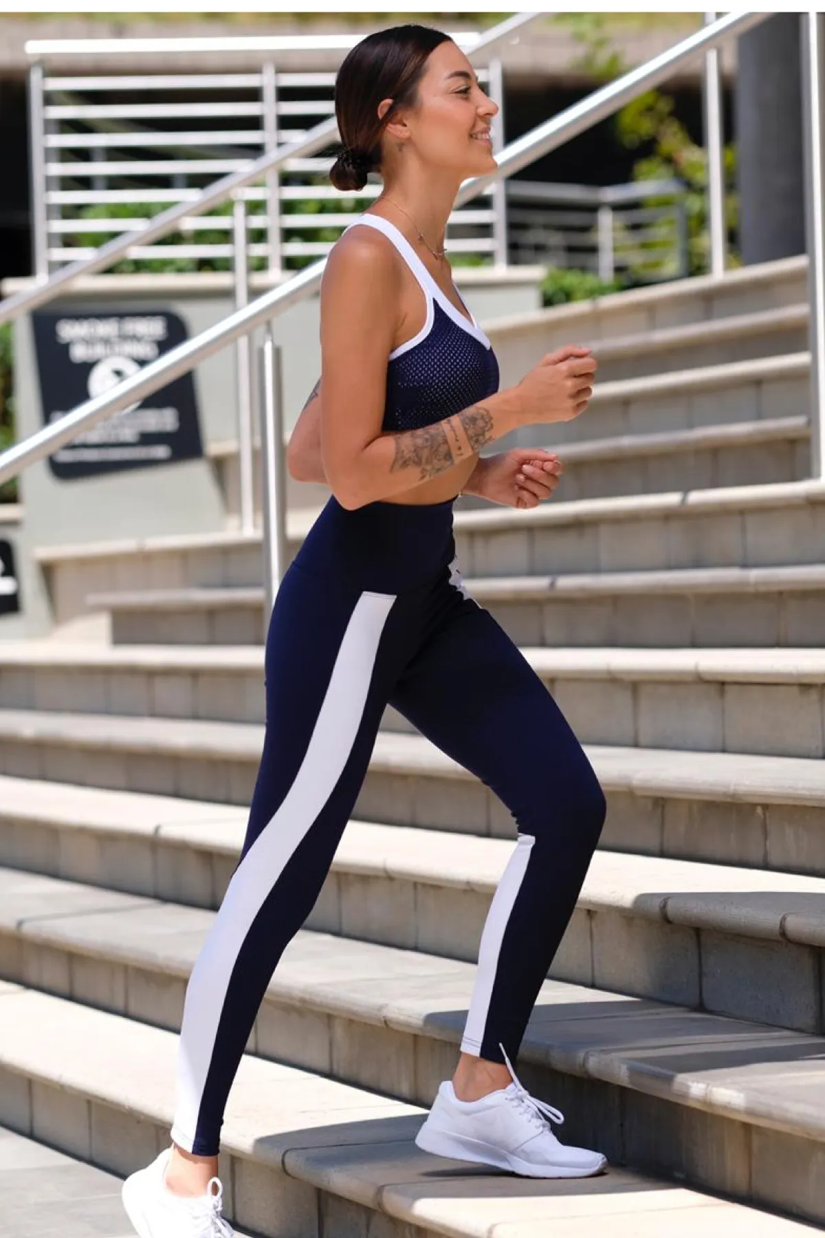 AR 1920 - CURVED INSET LONG TIGHTS