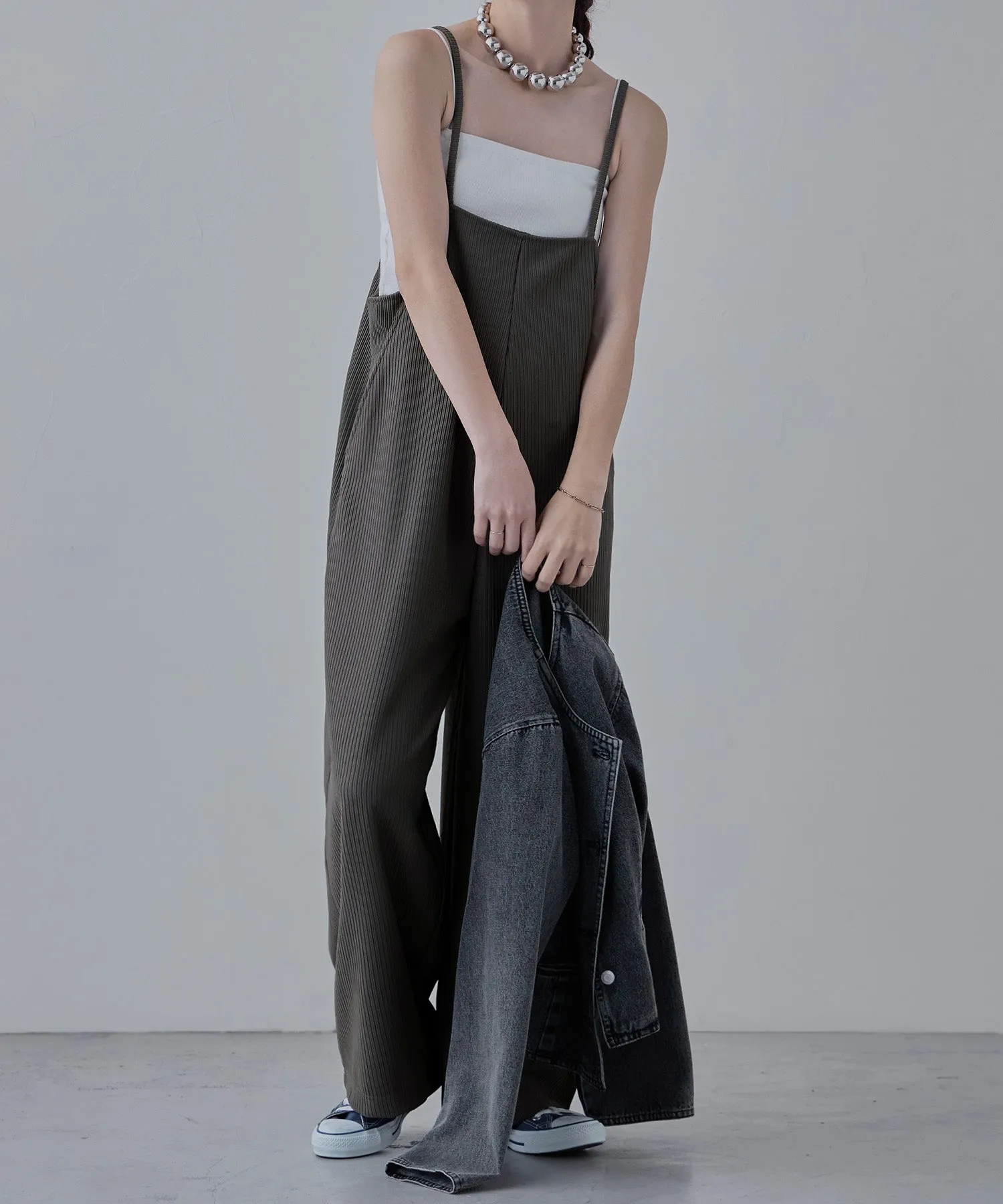 Relaxed pleated wide salopette