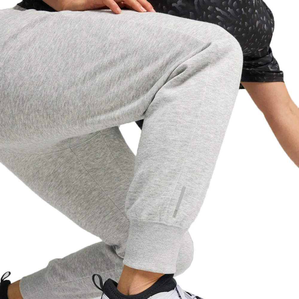 Train Favorite Logo Training Athletic Pants